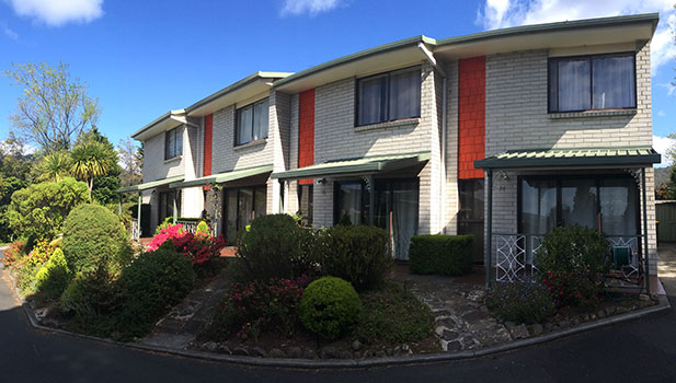 Davey Place Holiday Townhouses
